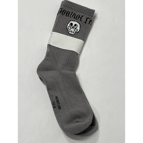 Nununu Silou Skull Socks in Concrete - Picture 4 of 4